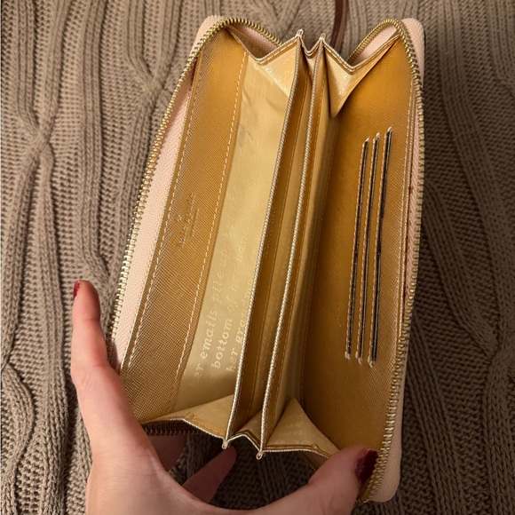 Kate Spade Rose Gold Women's Wallet - Picture 2 of 2